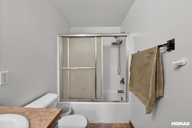 Building Photo - Charming 3BR Townhome in Lacey