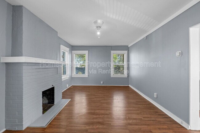 Building Photo - 44 Blakemore Pl