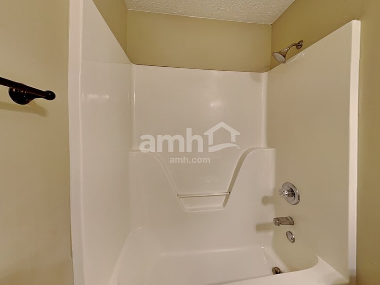 Building Photo - 1602 Twin Ledge Ct