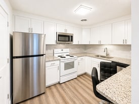 Building Photo - A1 Colonial Dr