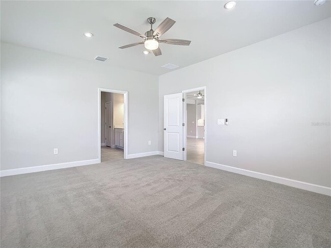 Building Photo - 16876 Castoro Dr