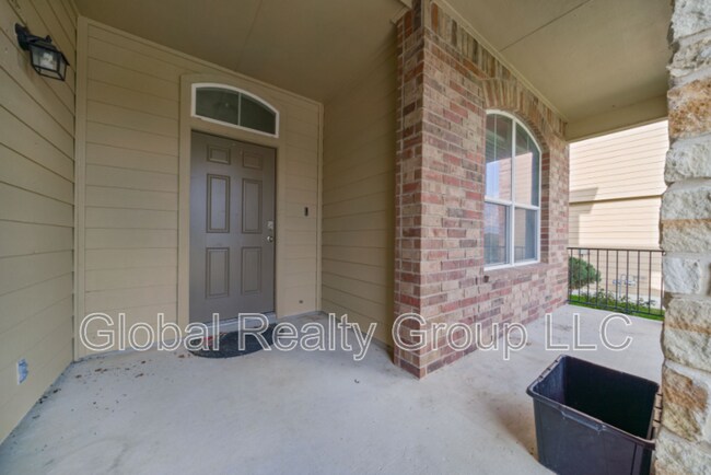 Building Photo - 717 Smooth Wine