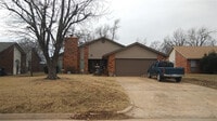 Building Photo - 2514 Mt Vernon Rd