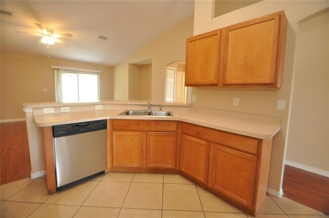 Building Photo - 37 Louisburg Ln