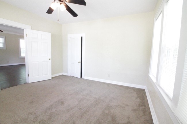 Building Photo - 622 Belle Ave