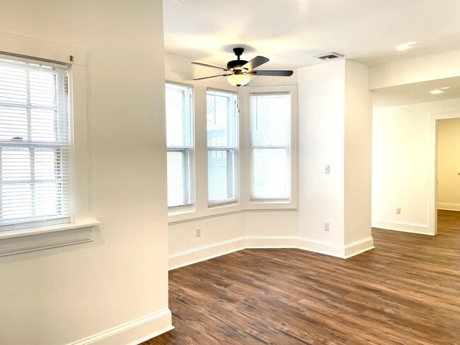 Building Photo - 611 NY-22