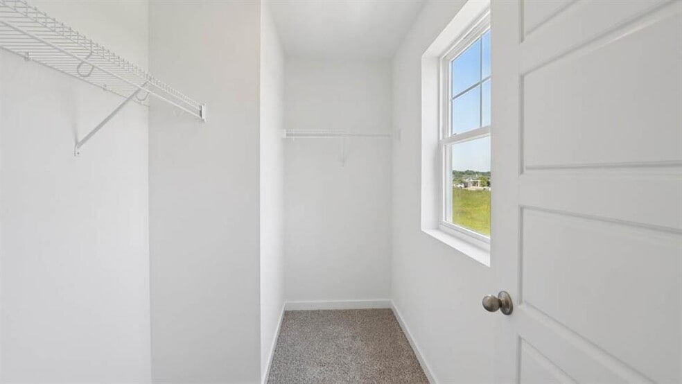 Building Photo - 521 Oak Opening Dr