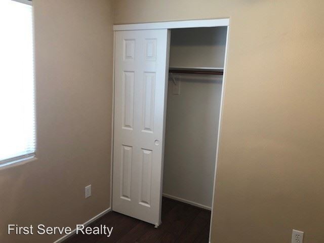 Building Photo - 3 br, 2.5 bath House - 3565 Terraza Mar Ave.