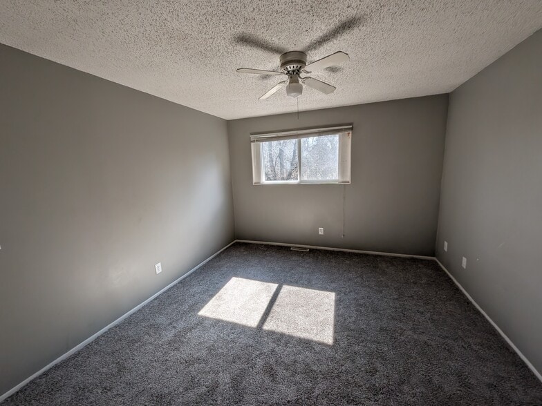 Bedroom 2 - 6085 Briarcliff Path