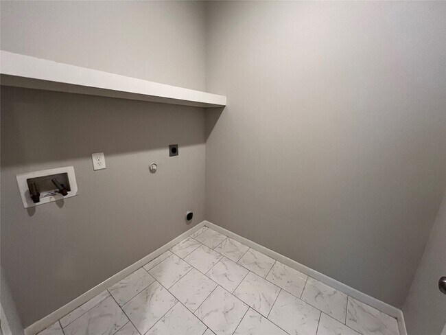Building Photo - 2713 Ginger Ct