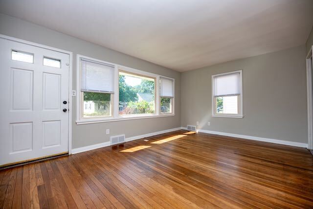 Building Photo - Home on quiet cul de sac in Peoria