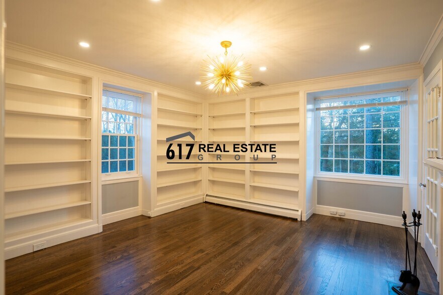 Building Photo - 40 Puddingstone Ln