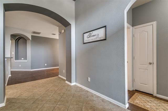 Building Photo - 14712 Little Anne Dr