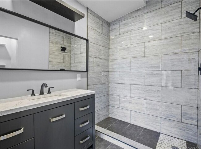 Building Photo - 4379 S Washington St