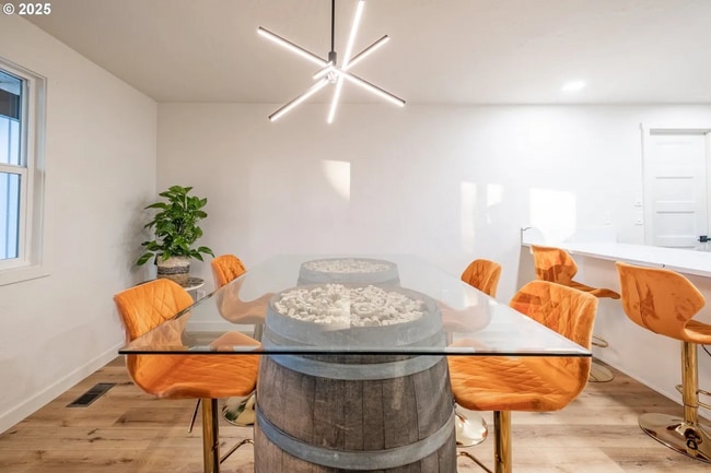 Building Photo - 3bedroom 2bath House