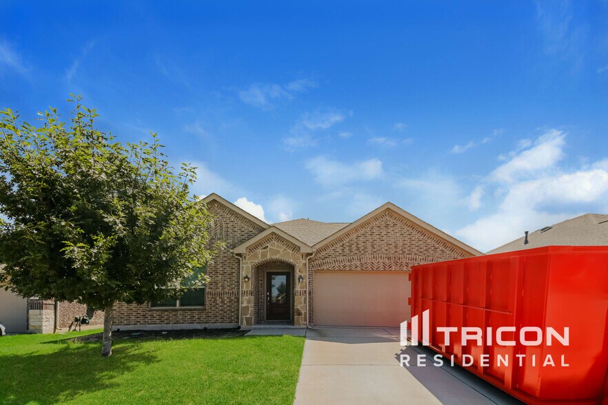 Primary Photo - 1348 Renoir Dr