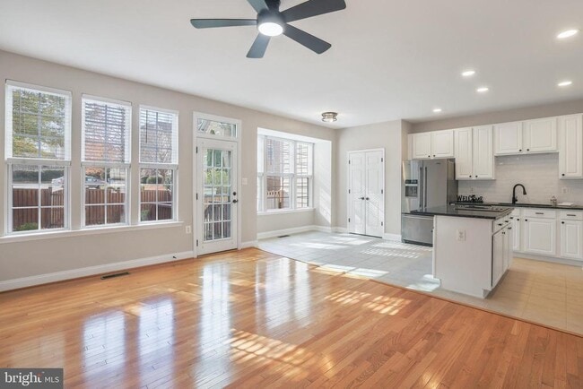 Building Photo - 401 Yorkshire Ridge Ct