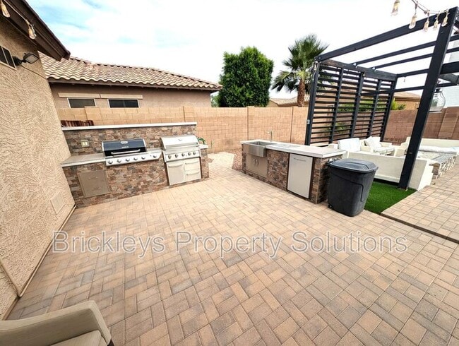 Building Photo - 20279 E Sonoqui Blvd