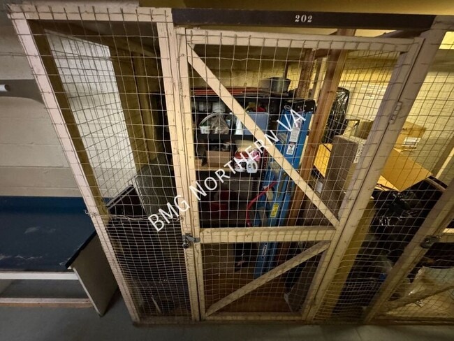 Building Photo - 7740 Donnybrook Ct