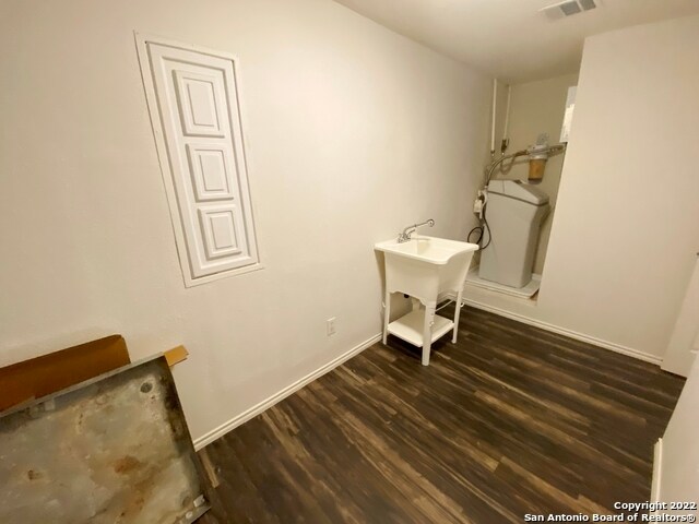 Building Photo - 13314 Hampton Dale