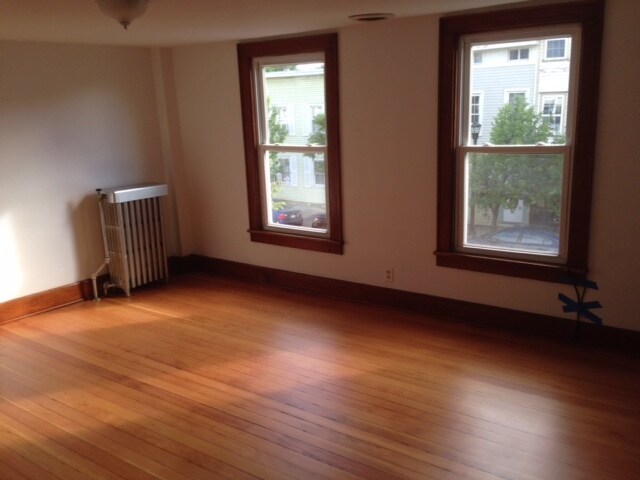 Bedroom - 222 Warren St