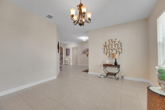 Building Photo - 9485 McAneeny Ct