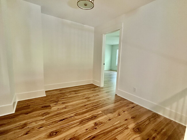 Building Photo - Stunning Four Bedroom Low Country Home in ...