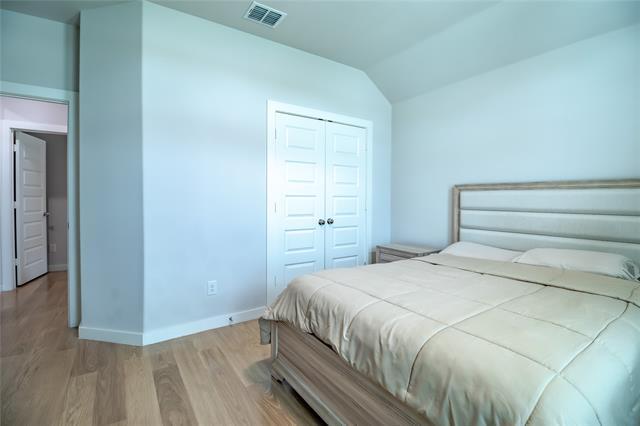 Building Photo - 2122 Mossfield Ln