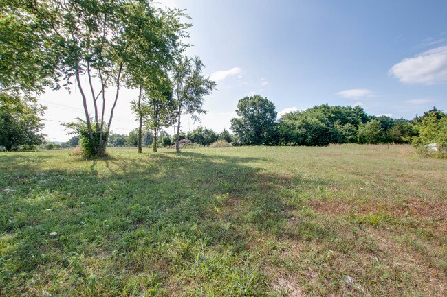 Building Photo - 8830 Manchester Pike