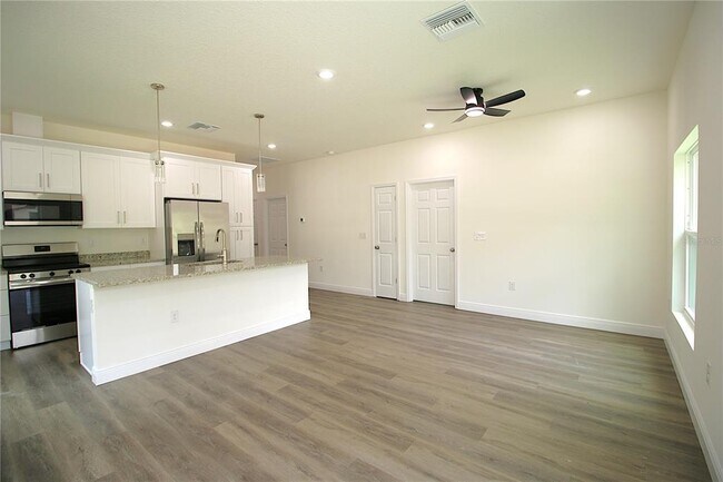 Building Photo - 8990 Glenarm Way