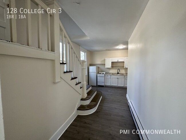 Building Photo - 1 Bed / 1 Bath Apartment w/ Loft (Availabl...