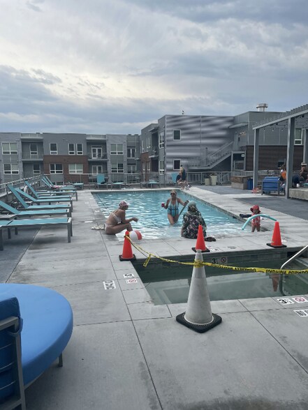 Building Photo - 3550 W 38th Ave