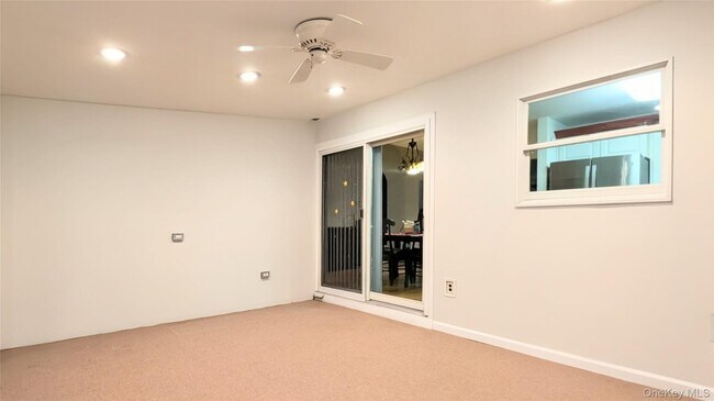 Building Photo - 94 Walter Ct