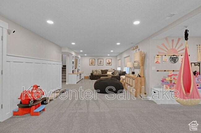 Building Photo - 12473 S Desert Mesa Dr