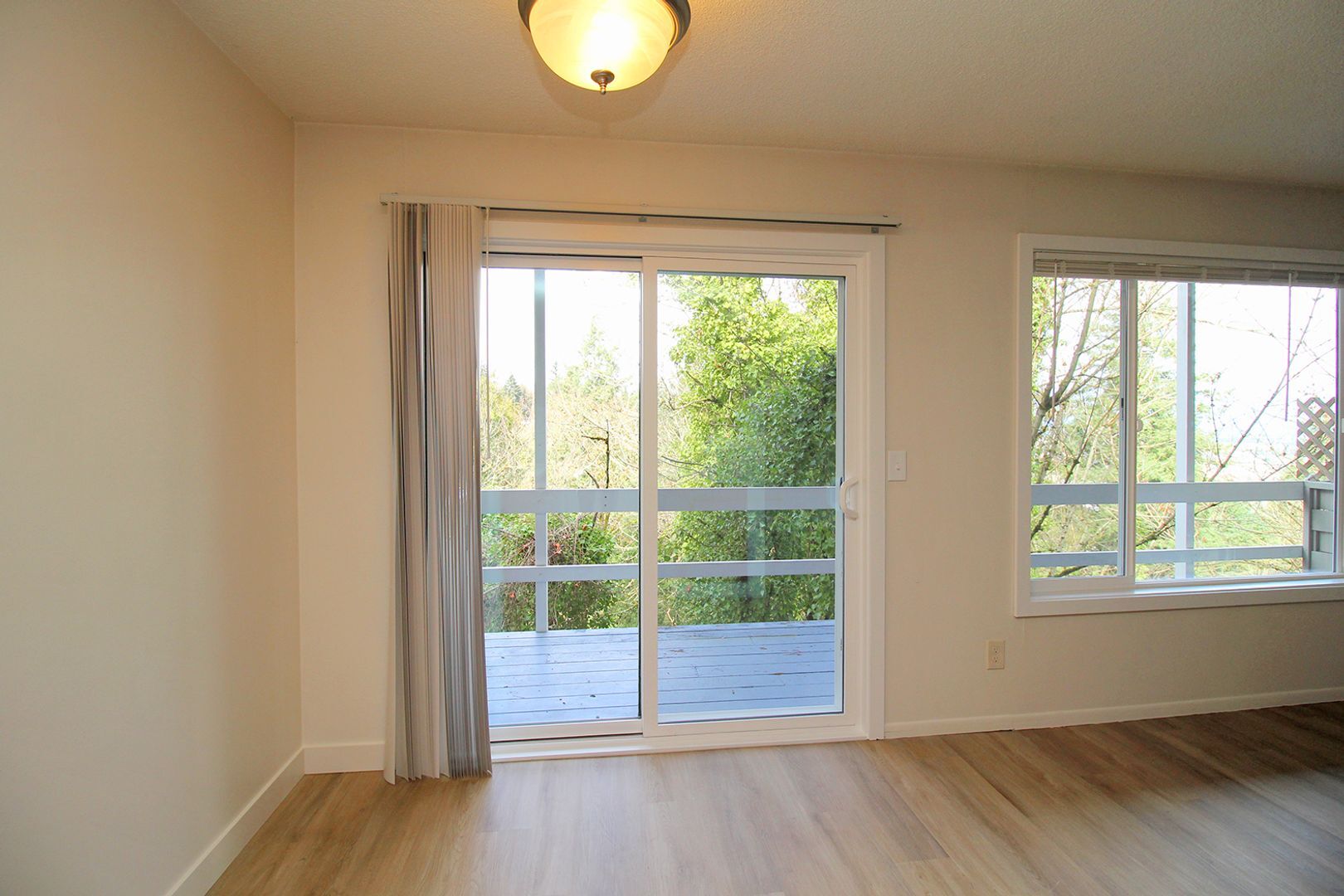 Building Photo - 1001 SW Woods St