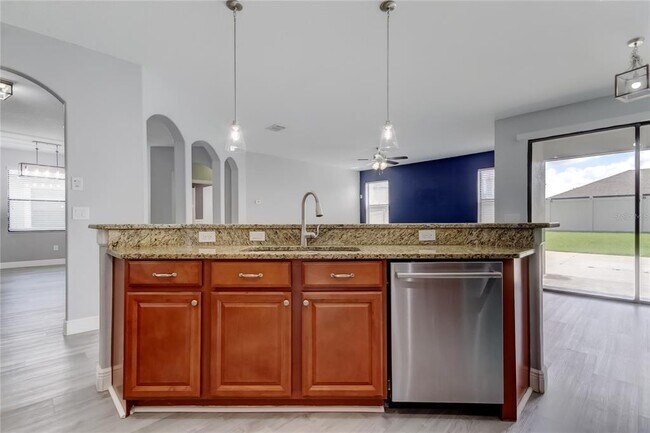 Building Photo - 10224 Celtic Ash Dr