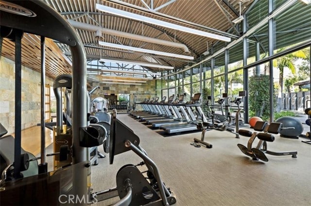 Building Photo - 39 Waldorf