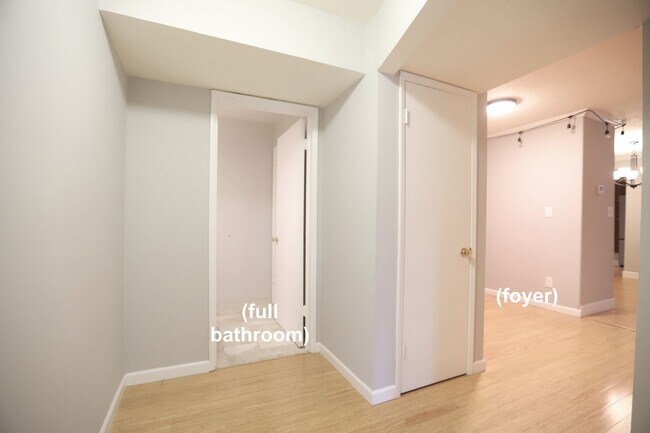 Building Photo - 22 Moss Ave