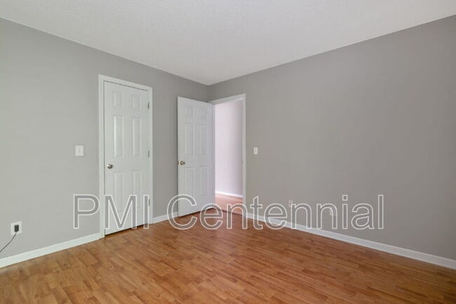 Building Photo - 57 Grandview Ln