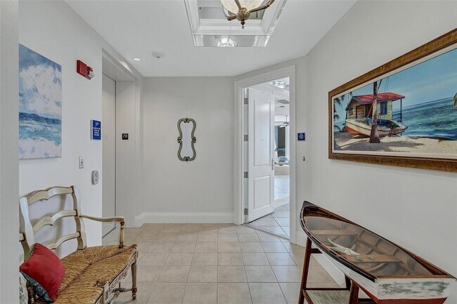 Building Photo - 140 Riviera Dunes Way