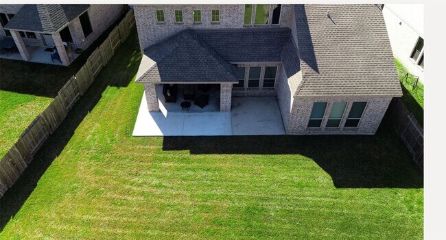 Building Photo - 15770 Deeside Spring Dr