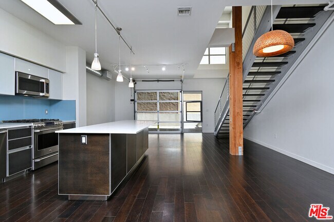 Building Photo - 11500 Tennessee Ave