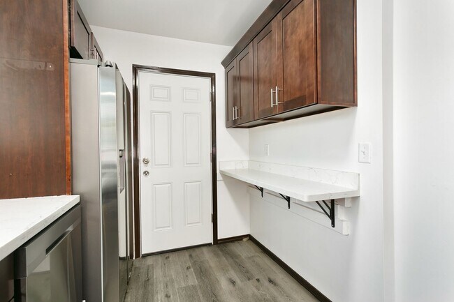 Building Photo - 3 bd 1 bath home