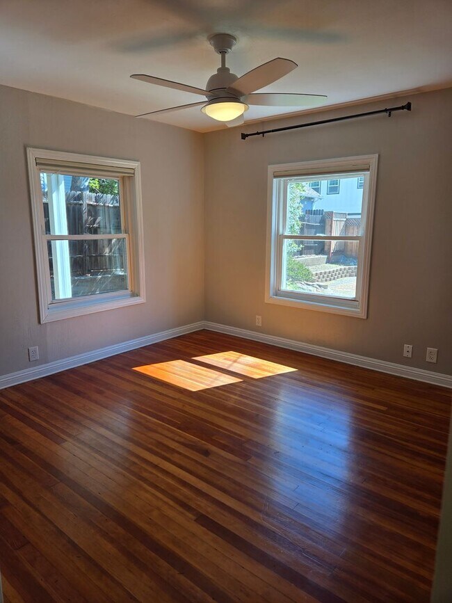 Building Photo - Historic Folsom 2 Bdrm, 1 Bath