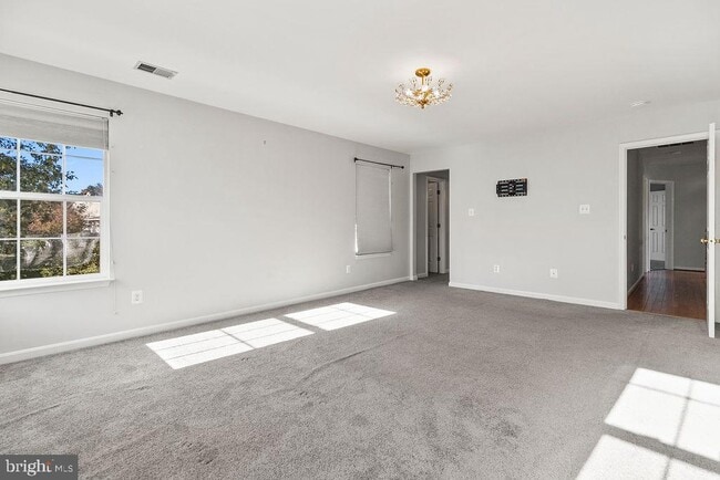 Building Photo - 9871 Upper Mill Loop