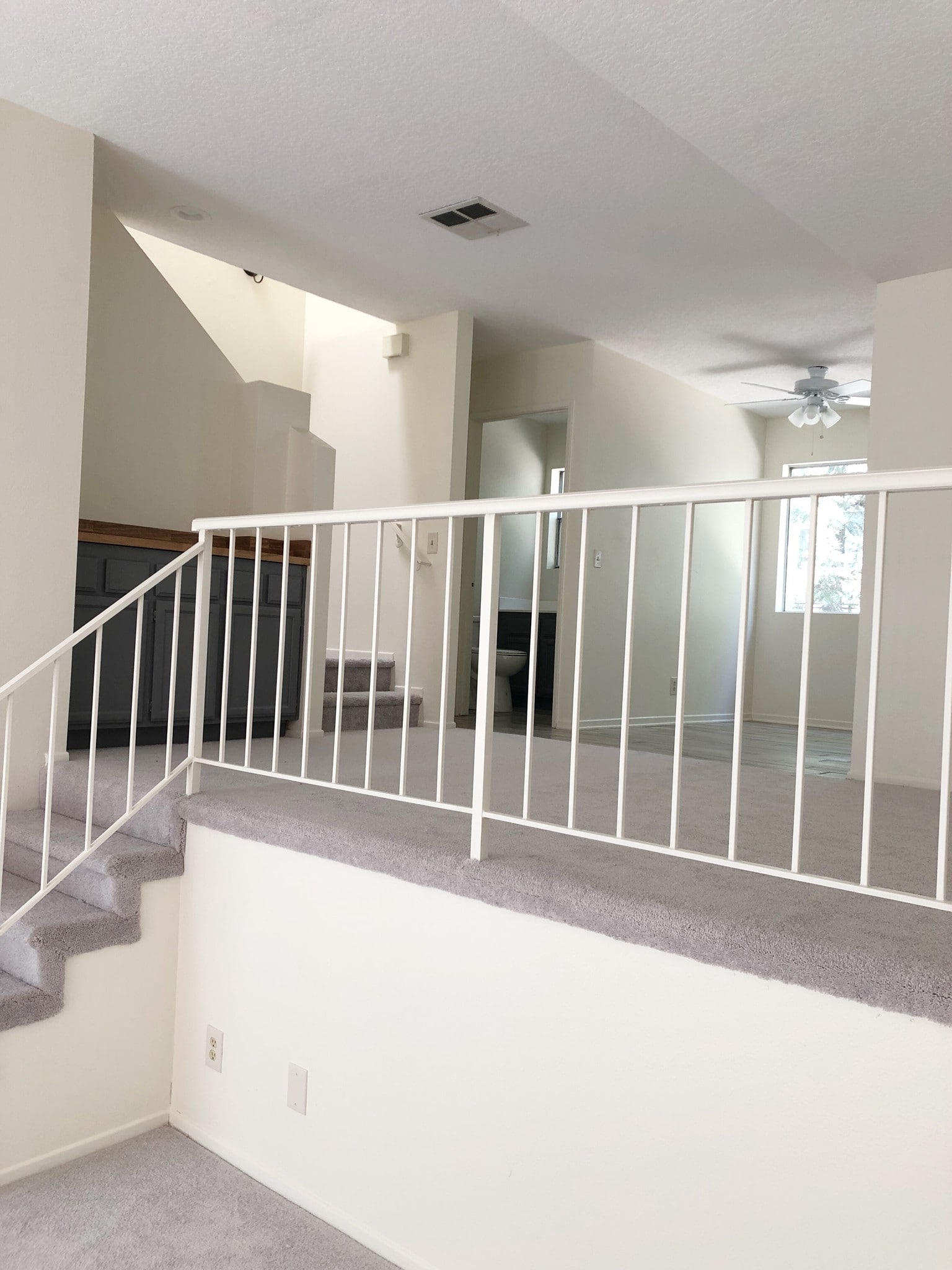 Loft dining area - 7320 Balboa Blvd
