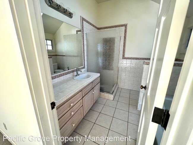 Building Photo - 3 br, 2.5 bath House - 165 Pacific Avenue