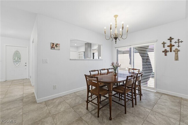 Building Photo - 5829 Wild Fig Ln