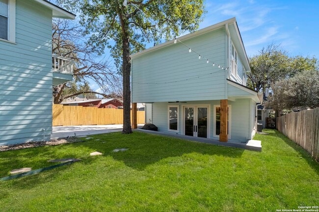 Building Photo - 331 Abiso Ave