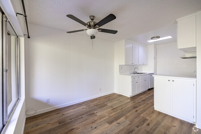 Building Photo - Welcome to Sherman West Apartments !!!